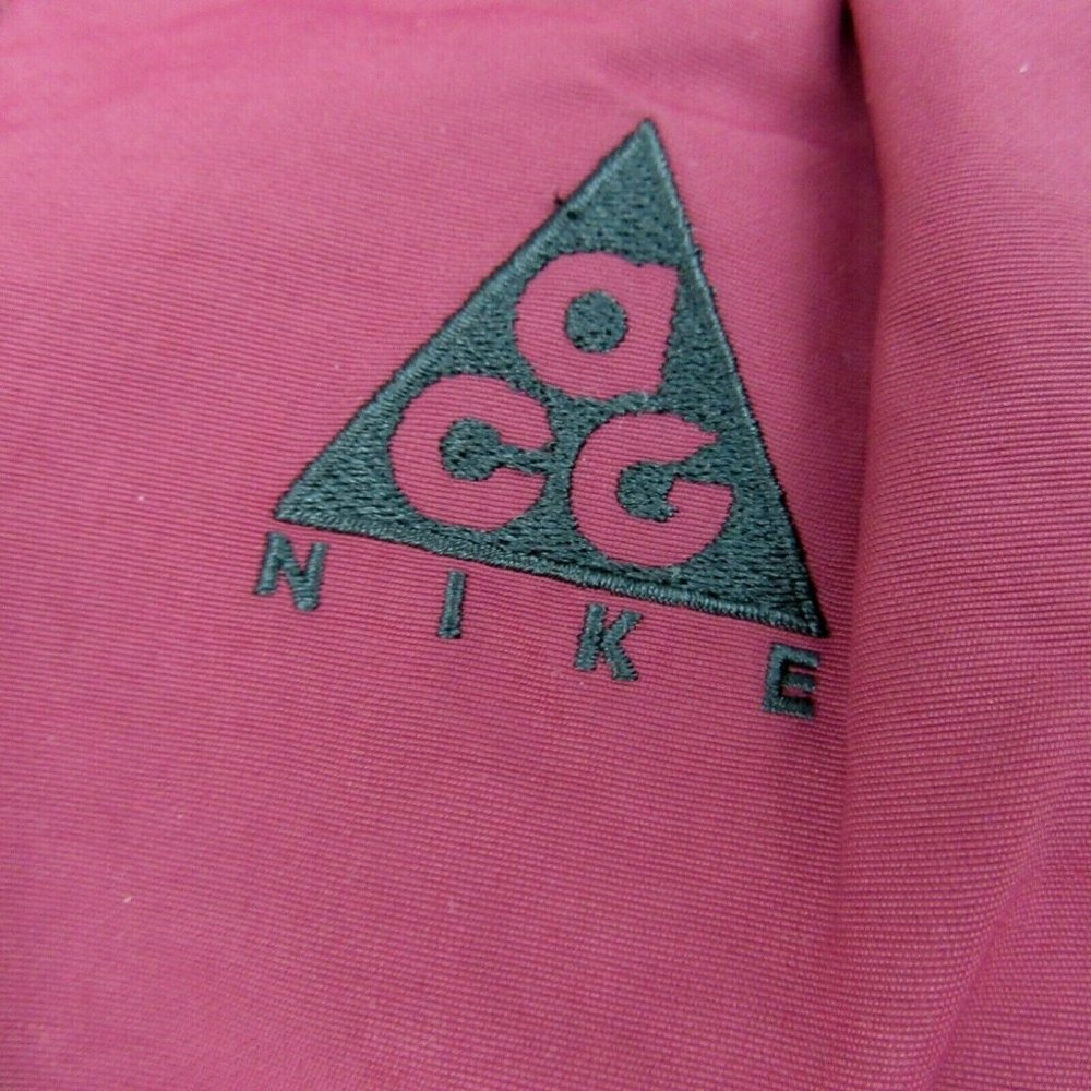 Nike ACG Woven Shorts Maroon Belted Size XL - Picture 3 of 9